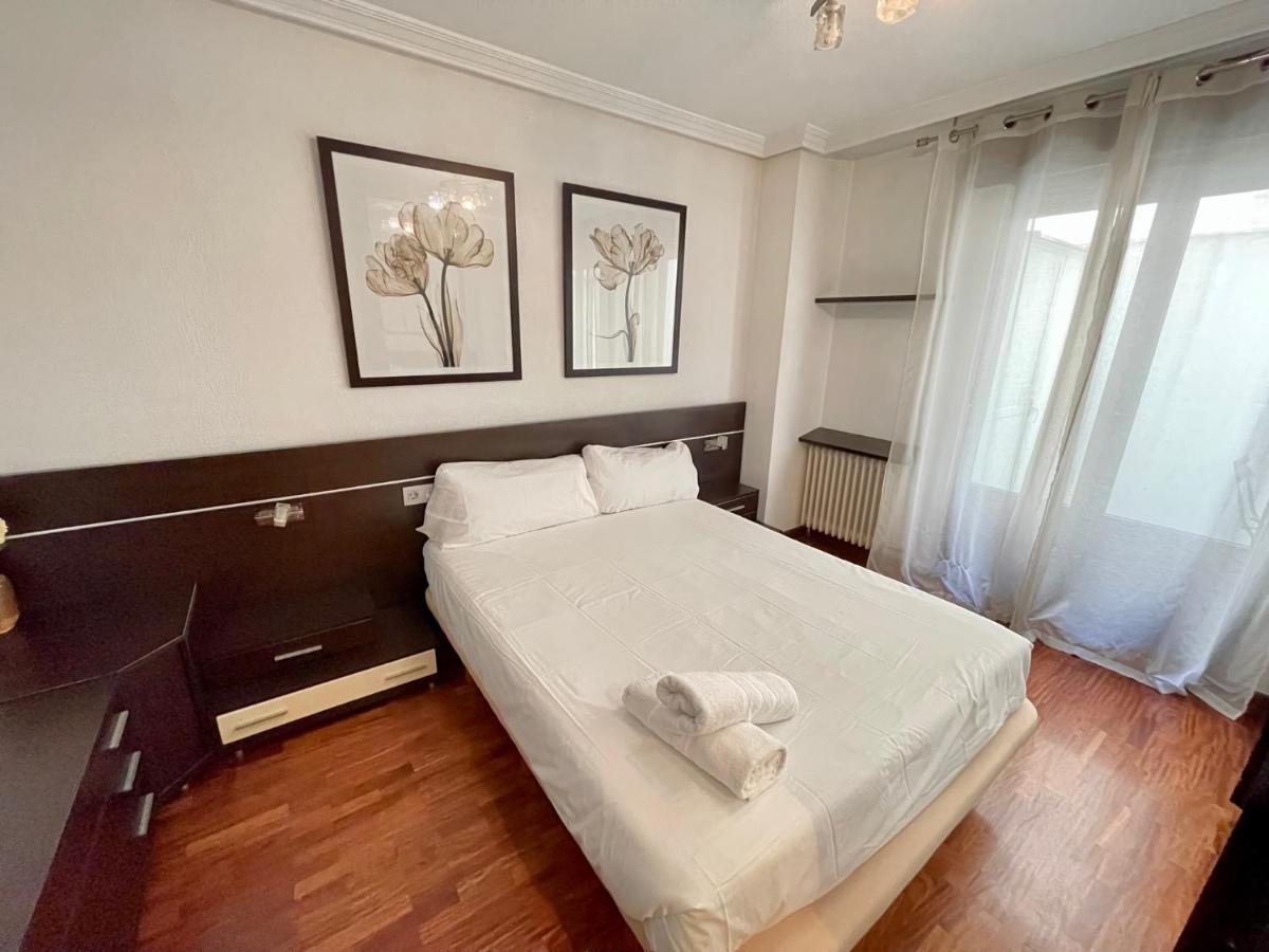 סלאמנקה Apartamento Reyes De Espana / Free Parking & Wi Fi מראה חיצוני תמונה