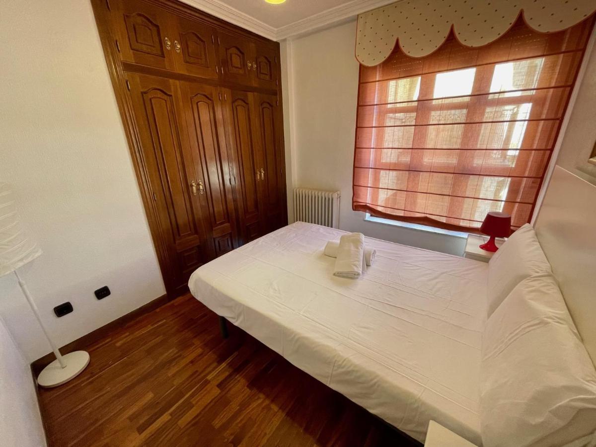 סלאמנקה Apartamento Reyes De Espana / Free Parking & Wi Fi מראה חיצוני תמונה