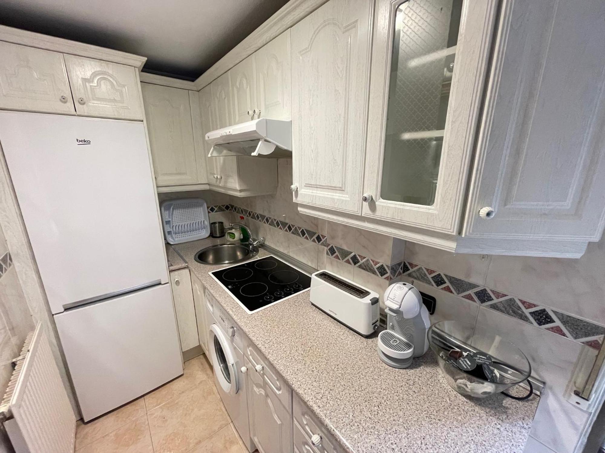 סלאמנקה Apartamento Reyes De Espana / Free Parking & Wi Fi מראה חיצוני תמונה